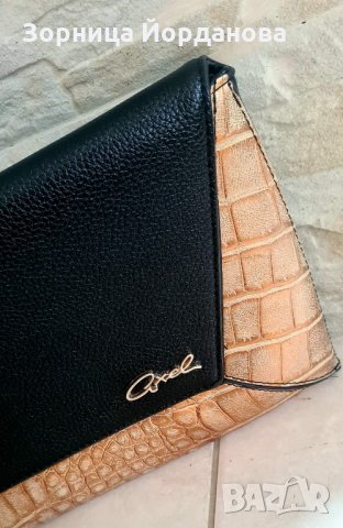 Дамска вечерна чанта, снимка 3 - Чанти - 32110935