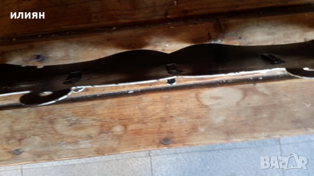 Емайлирана малка закачалка има леки забележки , снимка 4 - Антикварни и старинни предмети - 38806238