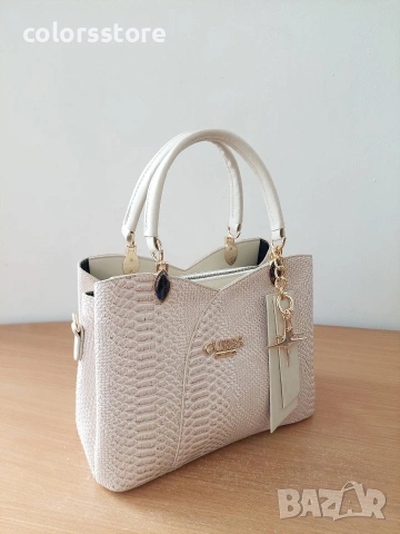 Дамска чанта Guess/SG336s, снимка 3 - Чанти - 51110611