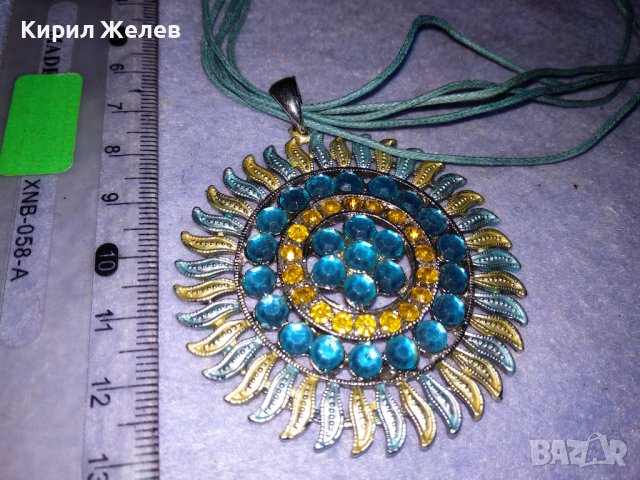 ПОСРЕБРЕН ФЛОРАЛЕН КРИСТАЛЕН БЛЕСТЯЩ АРТ МЕДАЛЬОН КОЛИЕ 33119, снимка 2 - Колиета, медальони, синджири - 39190871