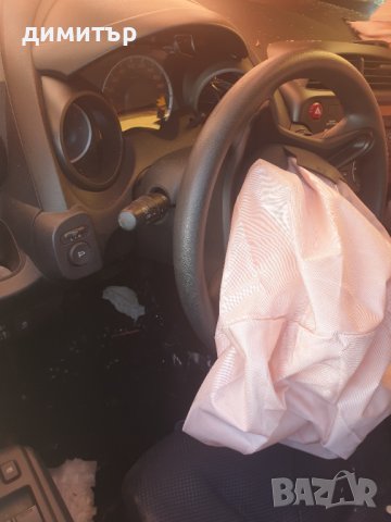 Honda jazz 1.2i 2012г-на части!, снимка 5 - Автомобили и джипове - 37230851