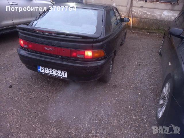 МАЗДА323F, снимка 4 - Автомобили и джипове - 52896180