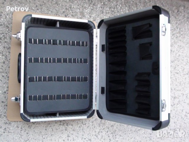 Куфар за Инструменти - ЗДРАВ Алуминиев Куфар за Инструменти с 2 ключета !!! Внос от Германия !!!, снимка 6 - Клещи - 39609715