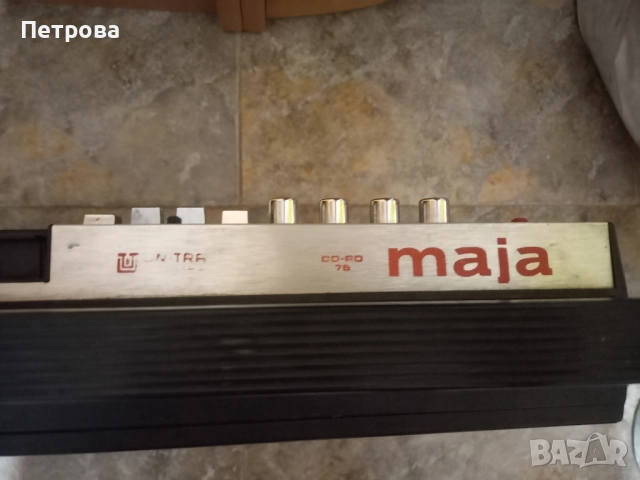 Старо настолно радио, снимка 3 - Антикварни и старинни предмети - 52041576