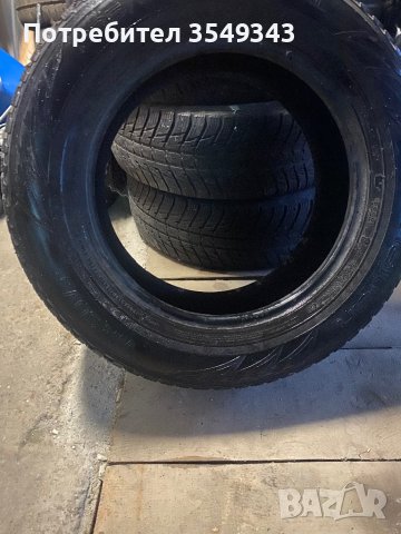 4 бр. Зимни гуми 235/65R17, снимка 2 - Гуми и джанти - 38697969