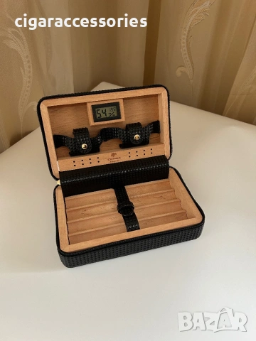 COHIBA хумидор за 4 пури – преносим, кожен, с дигитален хигрометър, снимка 2 - Табакери - 53887144