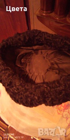 Шапка от астраган, снимка 2 - Шапки, шалове и ръкавици - 31792529