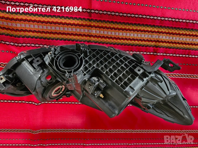 Оригинален Ксенонов фар Хонда Акорд, снимка 6 - Части - 53937113