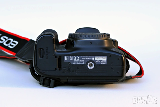 Продавам Canon 70D тяло, снимка 4 - Фотоапарати - 54321417