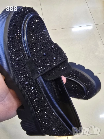 дамски обувки 33 номер, снимка 2 - Дамски ежедневни обувки - 54093511