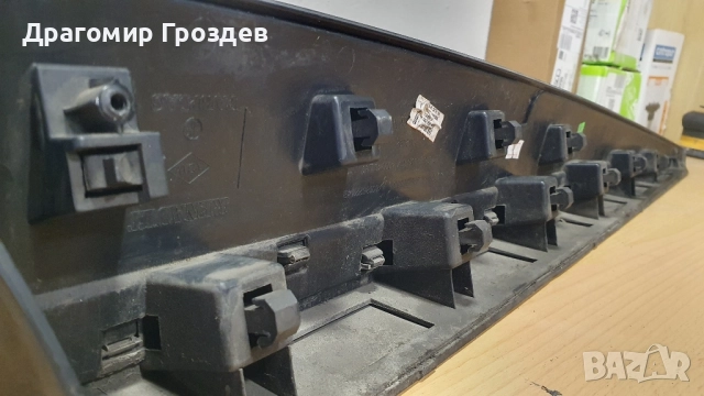 Лайстна за предна лява врата за Renault Clio IV / Рено Клио (2013-2019), снимка 9 - Части - 51922690