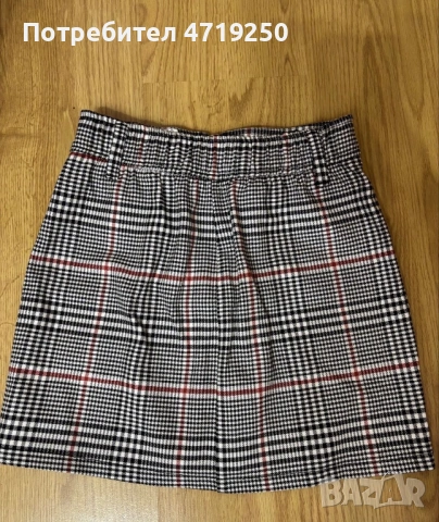 Дамска пола Bershka , снимка 2 - Поли - 53235365