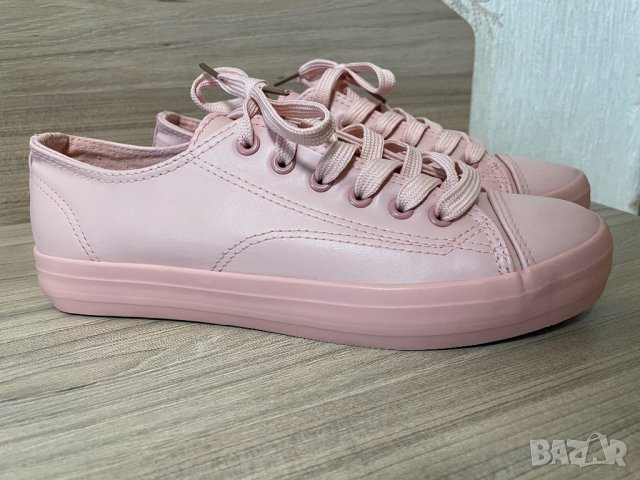 Дамски обувки , снимка 2 - Дамски ежедневни обувки - 34256958