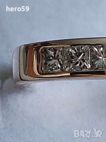 Прекрасен златен 18к дамски пръстен с пет брилянта тотал един карат , снимка 8 - Пръстени - 42922974