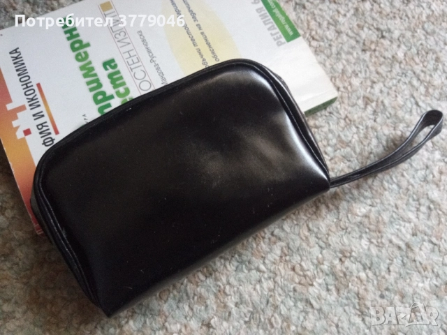 Малка черна чанта , снимка 3 - Чанти - 51840917