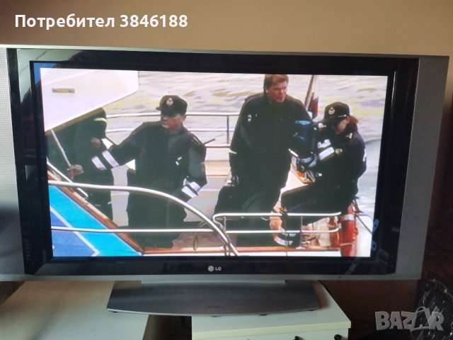 LG 42PX4R 42" plasma TV - widescreen - 720p - HDTV monitor, снимка 2 - Телевизори - 42260029