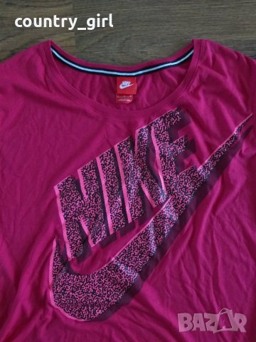 Nike - страхотна дамска тениска КАТО НОВА, снимка 2 - Тениски - 29947489
