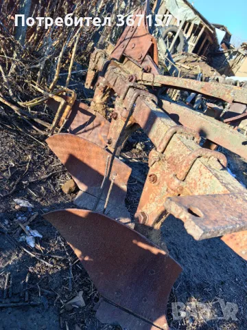 Плуг, снимка 2 - Селскостопанска техника - 48752701