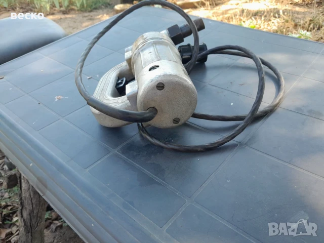 Немска електрическа ножица дуплекс ниблер, снимка 2 - Други инструменти - 51354468