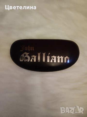 Оригинални модерни диоптрични рамки за очила JOHN GALLlANO цена 54 лв. , снимка 8 - Слънчеви и диоптрични очила - 42641331