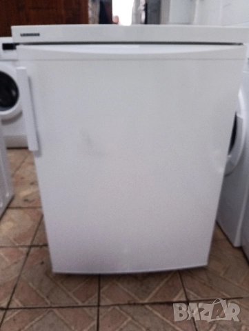 Малък хладилник с вътрешна камера Liebherr с 2 години гаранция!, снимка 9 - Хладилници - 52338772