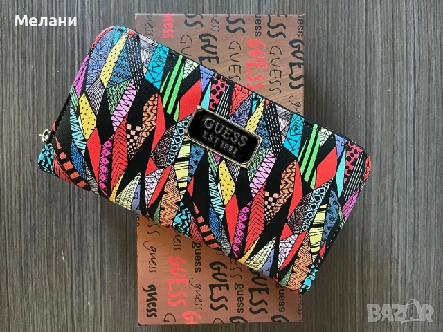 Нови дамски портмонета Guess 