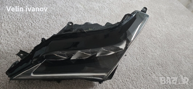 Ляв фар за Лексус RX, снимка 2 - Части - 51930127