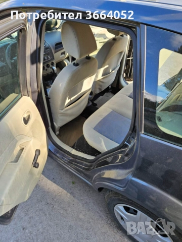 Ford Fiesta, снимка 14 - Автомобили и джипове - 51489142