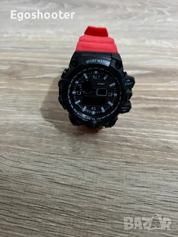 Мъжки дигитален часовник с червена каишка, снимка 2 - Мъжки - 47771117