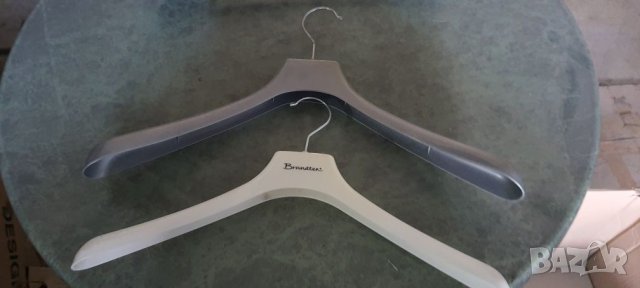 Закачалки за дрехи, снимка 4 - Друго търговско оборудване - 35056413