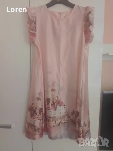 Ново!Рокля с красив пейзаж и къдрички, снимка 2 - Рокли - 53580502