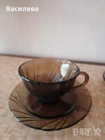 Продавам дуралексов сервиз за кафе