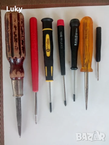 Бюджетна оферта за любители и професионалисти.Обявената цена е за всичко.