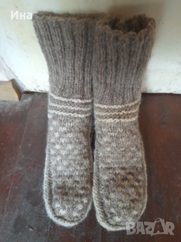 Ръчно плетени терлици , снимка 5 - Дамски чорапи - 42127507