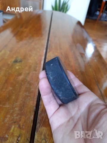 Стара шайба за хокей Praha 85, снимка 3 - Други ценни предмети - 37569722