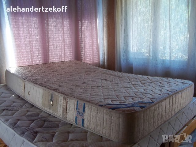 Ортопедичен двулицев матрак stella qualita italiana , снимка 5 - Матраци - 30050368