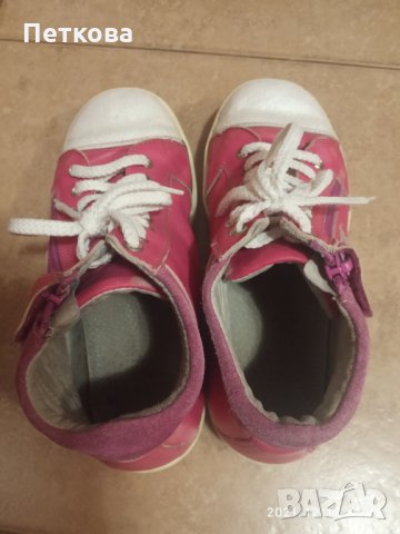 Обувки, снимка 6 - Детски обувки - 35174367