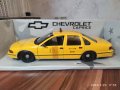 1:18 Chevrolet Caprice NY TAXI - UT MODELS, снимка 1 - Колекции - 39743767