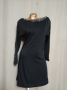 M Черна елегантна еластична рокля с капси, снимка 1 - Рокли - 36525454