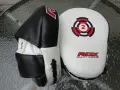 Лапи за бокс RDX Giant Inside, снимка 11