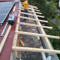 дървен навес, снимка 2 - Ремонти на покриви - 44536218