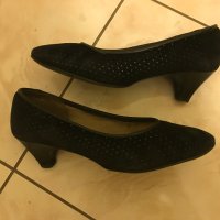 2 бр Елегантни Велурени обувки , Естествена кожа , снимка 4 - Дамски елегантни обувки - 29864939