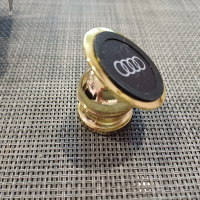 Чисто нова магнитна стойка за кола . Audi . Ауди, снимка 4 - Аксесоари и консумативи - 44583350