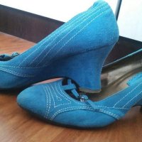 Обувки, снимка 2 - Дамски обувки на ток - 44343194