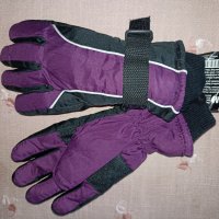 Дамски нови ски ръкавици М, снимка 4 - Ръкавици - 39044930