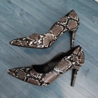 Елегантни обувки , снимка 3 - Дамски обувки на ток - 39562564