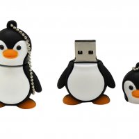 Флашка 32 гб. Пингвин , USB флашка, снимка 1 - USB Flash памети - 37462027