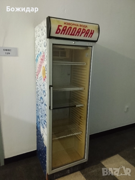 витрина, снимка 1