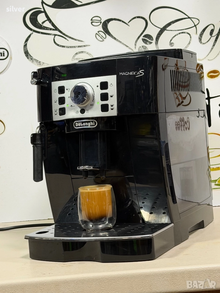 Кафемашина кафе автомат delonghi magnifica S с гаранция, снимка 1