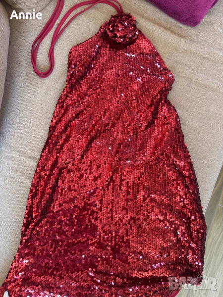 Червена рокля, снимка 1